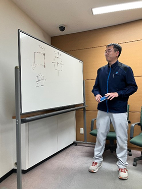 ミスミへのフィードバックを熱心に語る菅原さま