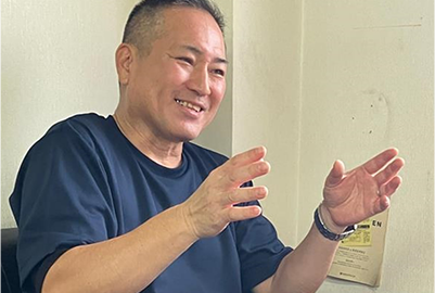 話されている中沢政美様